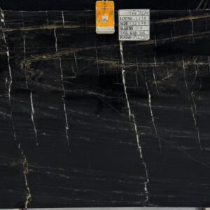 lava oro quartzite
